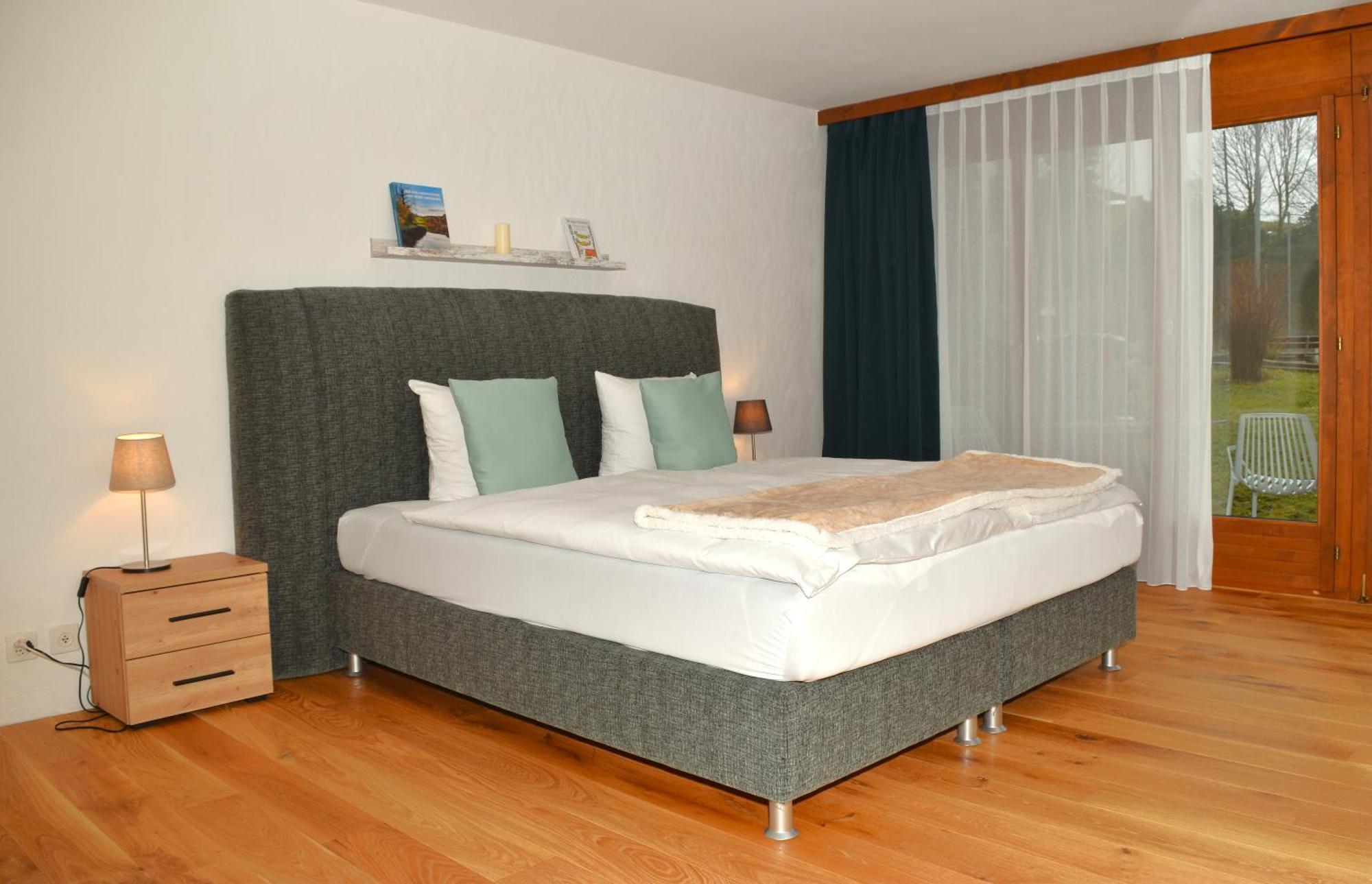 Ferienwohnungen Hotel Bellevue Seelisberg Esterno foto
